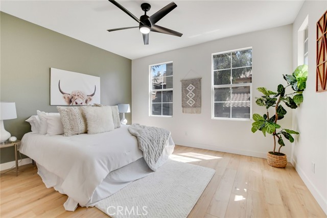 Detail Gallery Image 33 of 47 For 28210 Canterbury Ct, Valencia,  CA 91354 - 2 Beds | 2/1 Baths