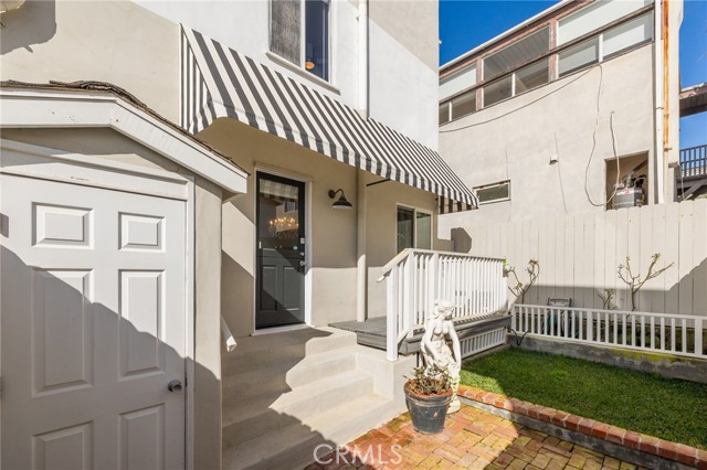 128 8th Street, Manhattan Beach, California 90266, ,Residential Income,Sold,8th Street,SB24030731