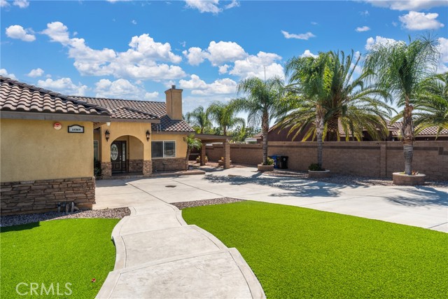 4 Bed Home for Sale in Bloomington, California