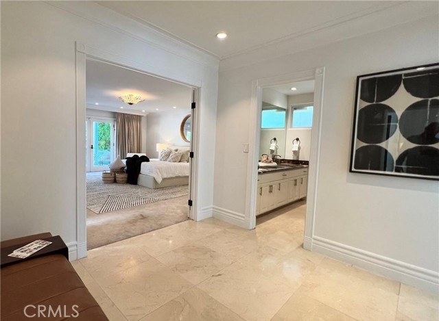 16815 Bajio Road, Encino CA: https://media.crmls.org/medias/e99bd1b5-0104-456d-aeb2-dd2231375c56.jpg
