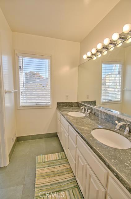 304 Avenue E, Redondo Beach, California 90277, 6 Bedrooms Bedrooms, ,4 BathroomsBathrooms,Residential,Sold,Avenue E,SB13009871