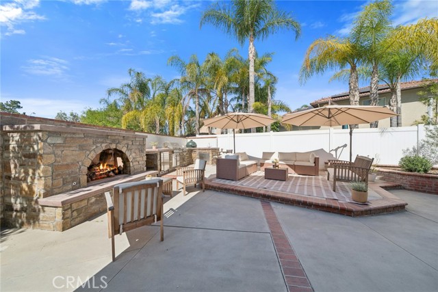 Detail Gallery Image 15 of 32 For 2121 Thyme, Corona,  CA 92879 - 4 Beds | 2/1 Baths