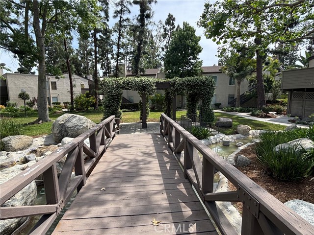 Detail Gallery Image 34 of 37 For 1350 Cabrillo Park Dr #F,  Santa Ana,  CA 92701 - 1 Beds | 1 Baths