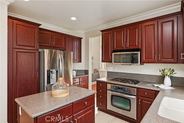 Detail Gallery Image 18 of 53 For 21 Hollyleaf, Aliso Viejo,  CA 92656 - 3 Beds | 2/1 Baths