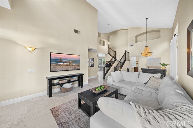 Detail Gallery Image 5 of 32 For 24 Goldenrain, Aliso Viejo,  CA 92656 - 4 Beds | 3 Baths