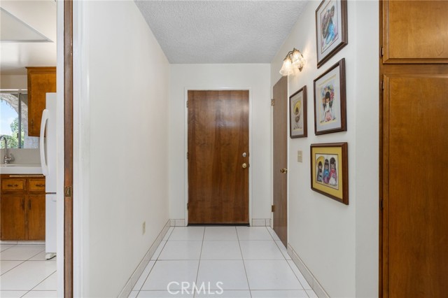 Detail Gallery Image 10 of 42 For 30181 Westbrook Dr, Nuevo,  CA 92567 - 3 Beds | 2 Baths