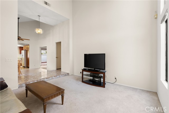 Detail Gallery Image 18 of 49 For 2 Autumn Hill Ln, Laguna Hills,  CA 92653 - 3 Beds | 1/1 Baths