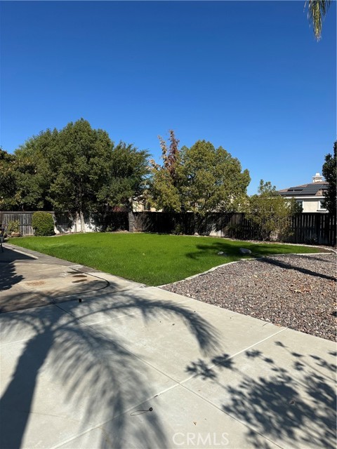 Detail Gallery Image 13 of 14 For 21648 Coral Rock Ln, Wildomar,  CA 92595 - 5 Beds | 3 Baths