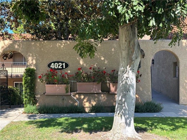 MLS# OC23128191