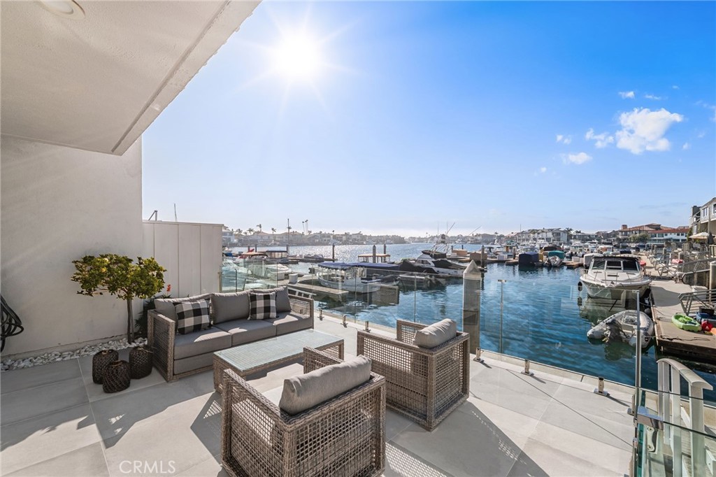 16435 Harbour Lane #13