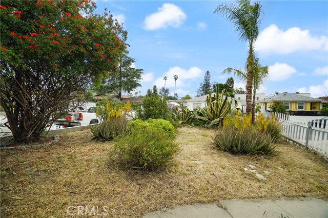Detail Gallery Image 12 of 34 For 5647 Satsuma Ave, North Hollywood,  CA 91601 - 2 Beds | 2 Baths