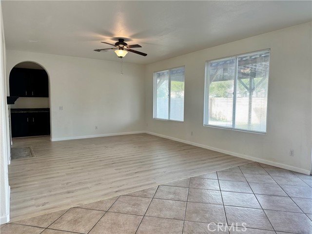 Detail Gallery Image 16 of 47 For 33564 Blue Water Way, Temecula,  CA 92592 - 4 Beds | 3 Baths