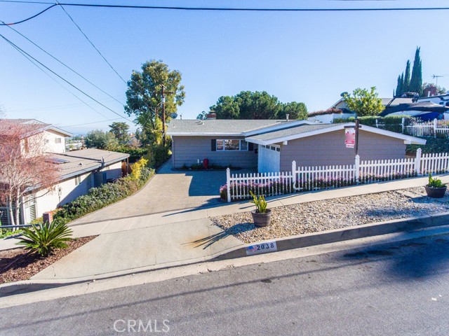 2038 Mendon Drive, Rancho Palos Verdes, California 90275, 3 Bedrooms Bedrooms, ,2 BathroomsBathrooms,Residential,Sold,Mendon,SB22020875