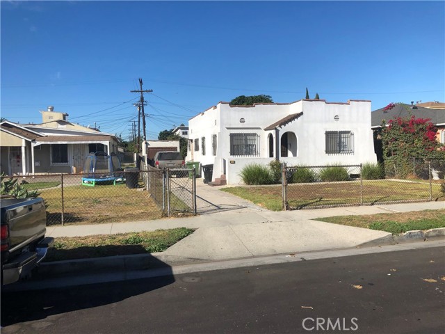 8711 Mckinley Pl, Los Angeles, CA 90002