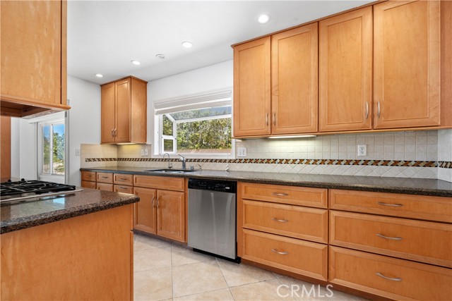 28855 Cedarbluff Drive, Rancho Palos Verdes CA: https://media.crmls.org/medias/e9a39c15-be99-49cd-bada-19fb48aecd8d.jpg