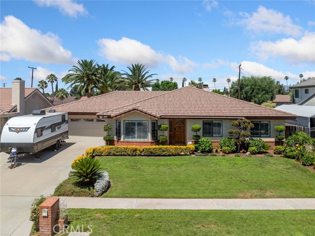 Detail Gallery Image 1 of 61 For 9150 Boxwood Ave, Fontana,  CA 92335 - 3 Beds | 2 Baths