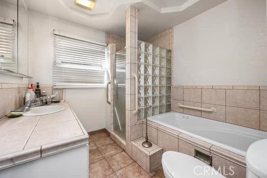 Detail Gallery Image 13 of 18 For 456 El Camino, Fullerton,  CA 92835 - 3 Beds | 2 Baths