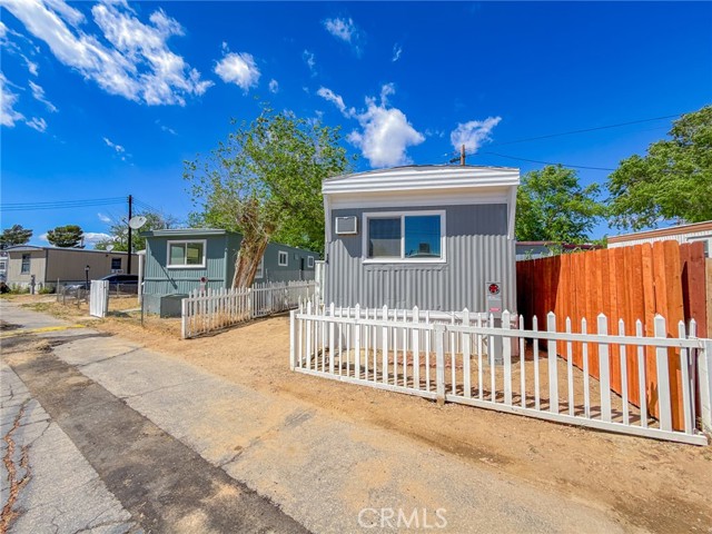 Detail Gallery Image 3 of 21 For 1258 W Rosamond Boulevard #14,  Rosamond,  CA 93560 - 1 Beds | 1 Baths