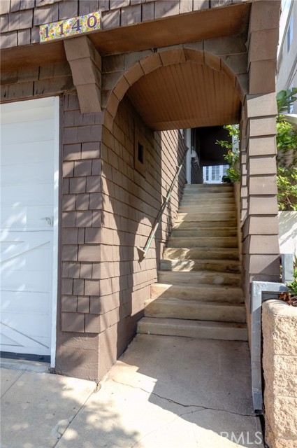 1140 Ardmore Avenue, Manhattan Beach, California 90266, 4 Bedrooms Bedrooms, ,2 BathroomsBathrooms,Residential,Sold,Ardmore,SB22018901