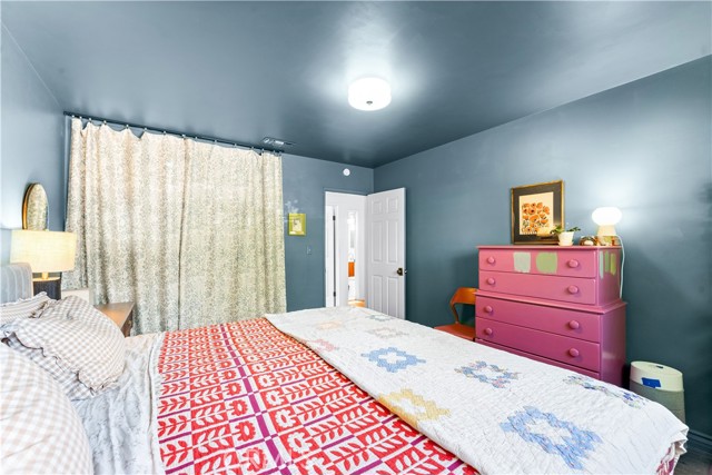 6023 Acacia Avenue, Whittier CA: https://media.crmls.org/medias/e9a52c9f-f959-423c-87f9-cf13eb8d8297.jpg