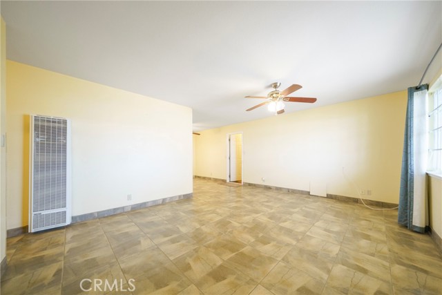 Detail Gallery Image 14 of 58 For 11020 Viento Pl, Apple Valley,  CA 92308 - 5 Beds | 3 Baths