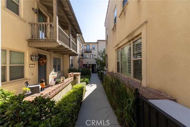 Detail Gallery Image 21 of 29 For 844 Citrus Ct #29,  Claremont,  CA 91711 - 3 Beds | 3 Baths