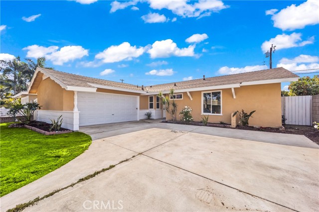 Detail Gallery Image 1 of 1 For 1234 S Shawnee Dr, Santa Ana,  CA 92704 - 3 Beds | 2 Baths