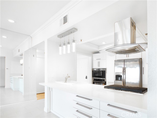 Detail Gallery Image 26 of 34 For 2559 Plaza Del Amo #205,  Torrance,  CA 90503 - 2 Beds | 2/1 Baths