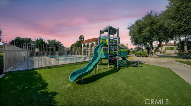 Detail Gallery Image 24 of 30 For 8237 Henshaw Cir, Buena Park,  CA 90621 - 3 Beds | 2/1 Baths