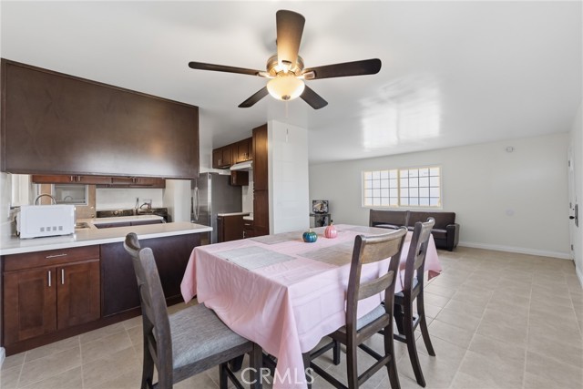 Detail Gallery Image 9 of 38 For 706 E Palmer, Compton,  CA 90221 - 3 Beds | 2 Baths