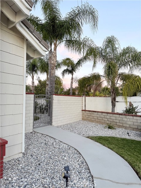 Detail Gallery Image 22 of 61 For 7700 Westpark, Riverside,  CA 92506 - 4 Beds | 4 Baths