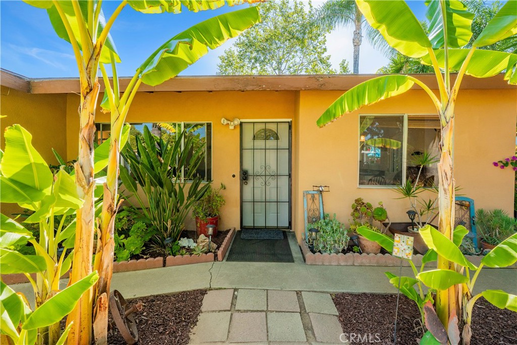 MLS #SW25171280 img 2