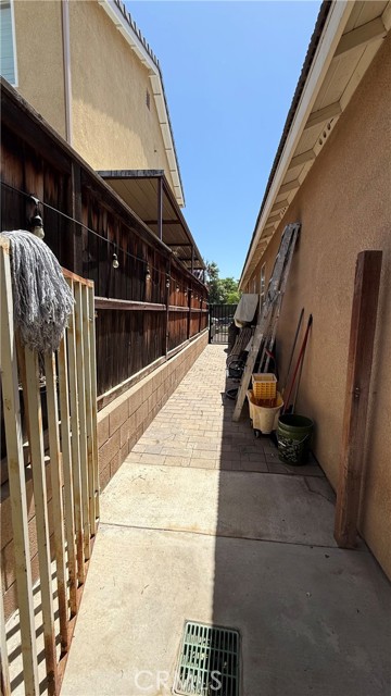 14347 Annadale Drive, Moreno Valley CA: https://media.crmls.org/medias/e9abf4bb-95a1-463c-a1a8-98b17e38fc52.jpg
