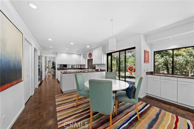 24865 Long Valley Road, Hidden Hills CA: https://media.crmls.org/medias/e9ac2d3b-5293-45a4-9a69-8d22a93f8895.jpg