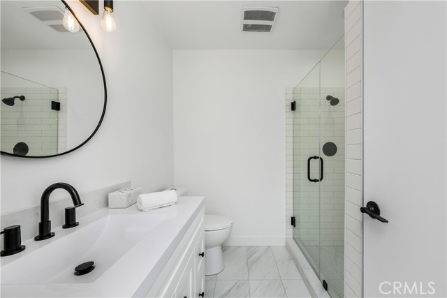 Detail Gallery Image 9 of 18 For 15506 Williams St #A52,  Tustin,  CA 92780 - 2 Beds | 2 Baths