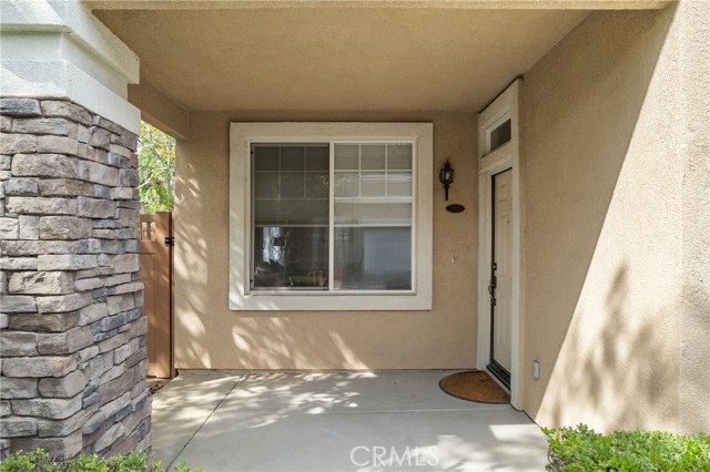 Detail Gallery Image 2 of 30 For 17823 Poplar Court, Carson,  CA 90746 - 3 Beds | 3 Baths