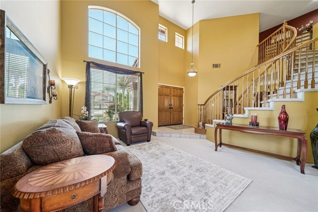 6586 Manzanita Court, Chino CA: https://media.crmls.org/medias/e9ade3e2-8786-409b-af9f-0993ded88358.jpg