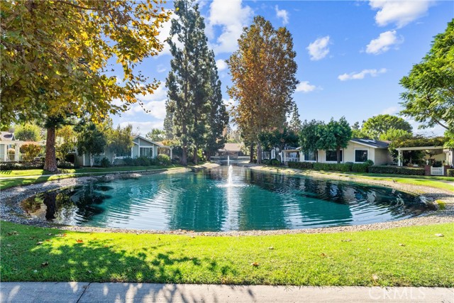 Detail Gallery Image 44 of 68 For 2544 Park Lake, Santa Ana,  CA 92705 - 2 Beds | 2 Baths