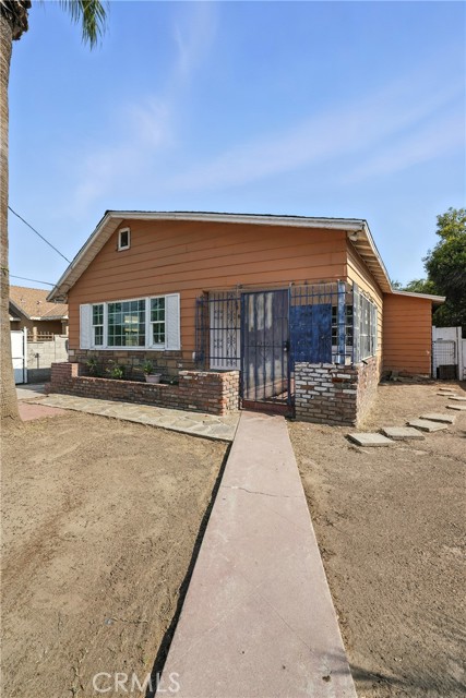 Detail Gallery Image 32 of 39 For 1271 W 19th St, San Bernardino,  CA 92411 - 4 Beds | 2 Baths