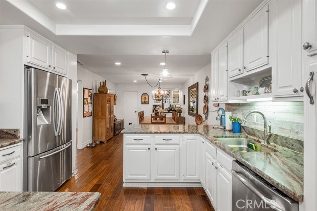 21778 Tahoe Lane, Lake Forest CA: https://media.crmls.org/medias/e9aea4a1-541a-4328-a74e-d9a9d3573d4f.jpg