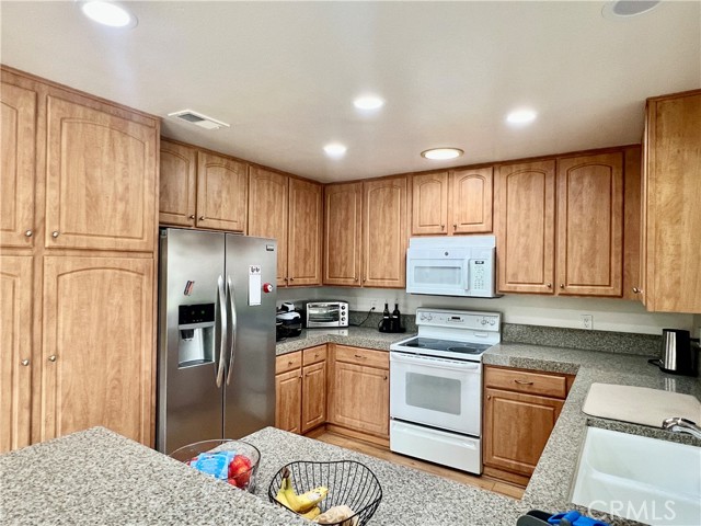 Detail Gallery Image 10 of 34 For 32045 via Canela, San Juan Capistrano,  CA 92675 - 2 Beds | 2 Baths