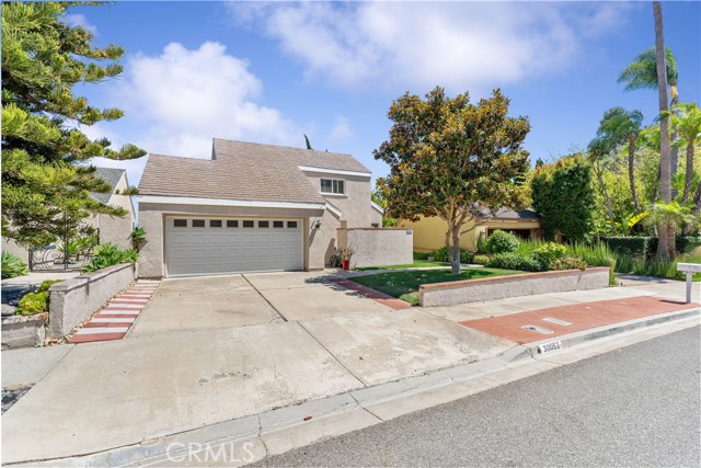 30052 Happy Sparrow Lane, Laguna Niguel CA: https://media.crmls.org/medias/e9af2298-9907-49de-85e1-b775439c0c4c.jpg