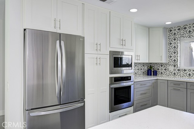 5468 Paseo Del Lago E, Laguna Woods CA: https://media.crmls.org/medias/e9af43e6-bae6-408b-b7b6-5c2bfc9a2a71.jpg