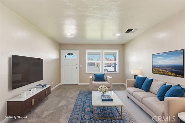 Detail Gallery Image 6 of 23 For 439 Arvin St, Bakersfield,  CA 93308 - 3 Beds | 1 Baths