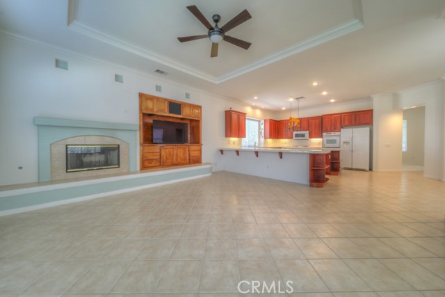42133 Wagon Wheel Lane, Murrieta CA: https://media.crmls.org/medias/e9b06cb0-c045-4744-b4b7-936c2da38158.jpg