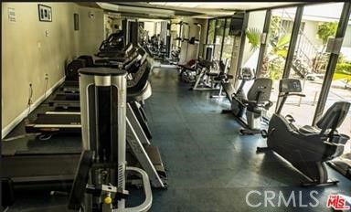 Detail Gallery Image 16 of 49 For 10660 Wilshire Bld #407,  Los Angeles,  CA 90024 - 1 Beds | 2 Baths