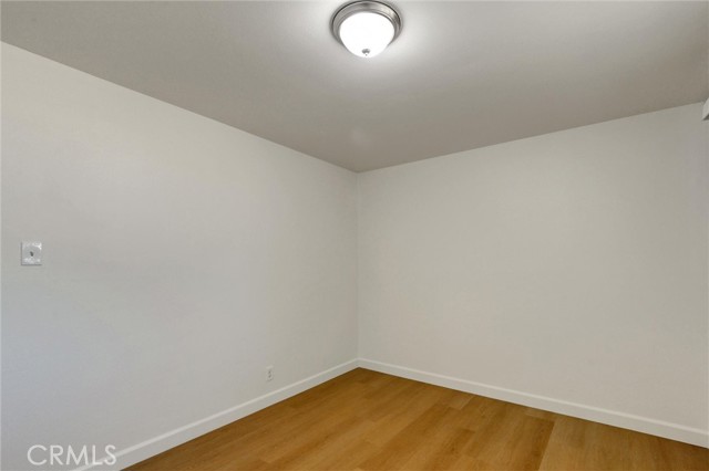 Detail Gallery Image 13 of 16 For 2197 Larchmont St, Pomona,  CA 91767 - 3 Beds | 2 Baths
