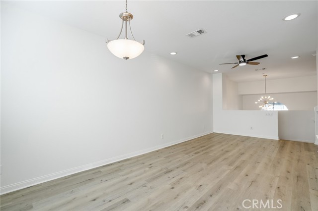 Detail Gallery Image 13 of 52 For 33580 Willow Haven #102,  Murrieta,  CA 92563 - 3 Beds | 2/1 Baths