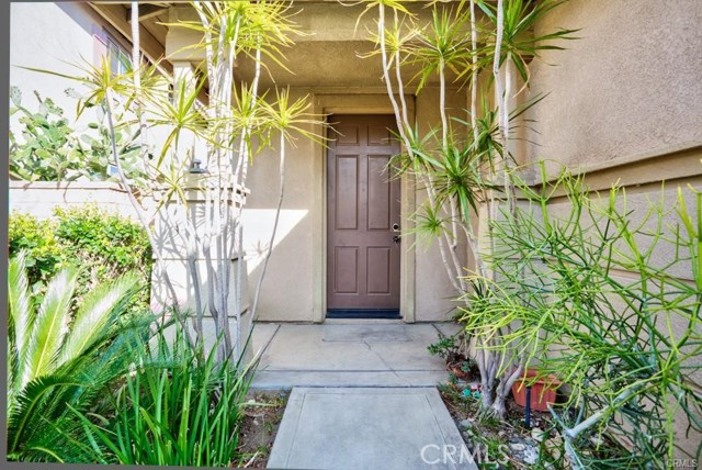 Detail Gallery Image 4 of 38 For 6273 Long Cove Dr, Fontana,  CA 92336 - 3 Beds | 2/1 Baths