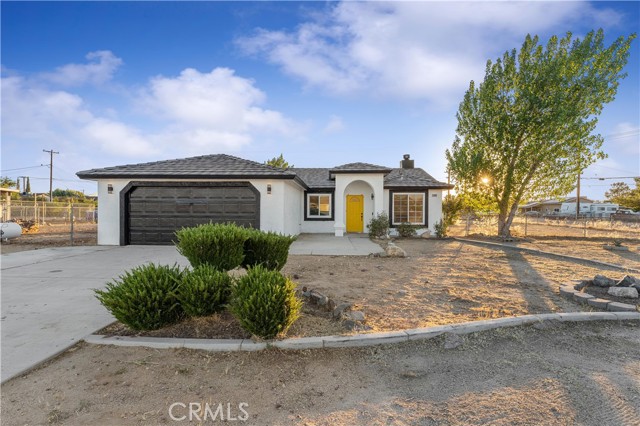 Detail Gallery Image 1 of 1 For 11090 Neola Rd, Apple Valley,  CA 92308 - 3 Beds | 2 Baths